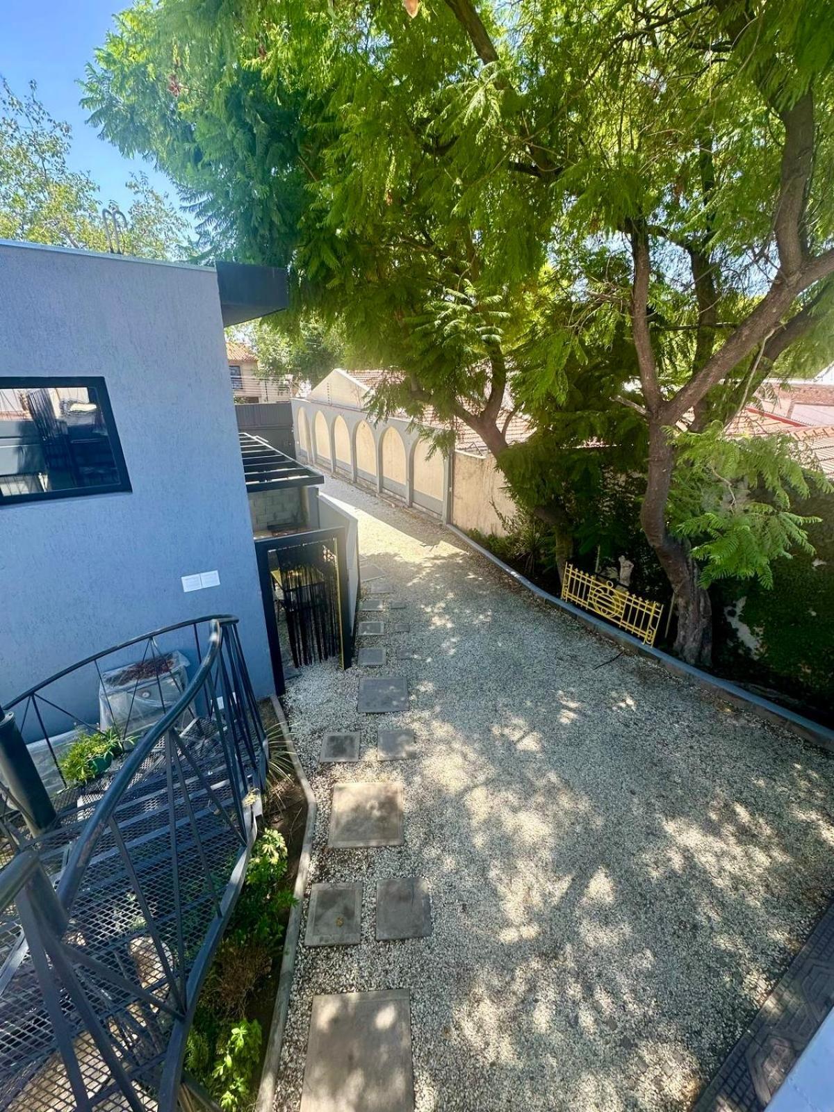 Departamento Excelente Ubicacion. Zona Aristides Y Parque. Apartamento *